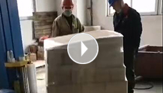 辰力手拉葫蘆自動打包，高效密封